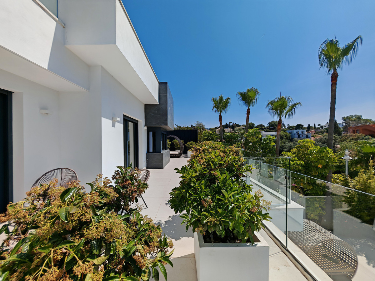 Image 35: detached villa For sale, Marbella, €2,595,000 [HFM-CL10181]