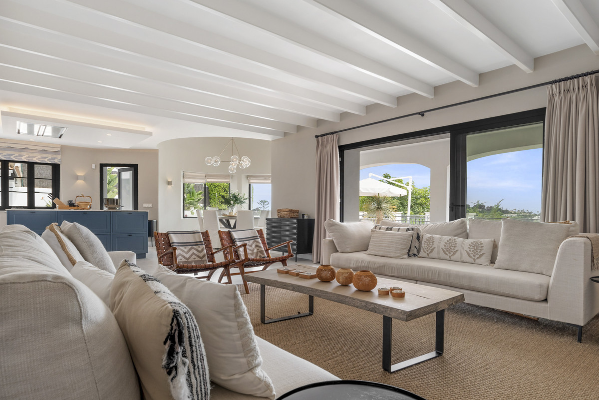 Image 50: detached villa For sale, Benahavís, €2,995,000 [HFM-CL10176]