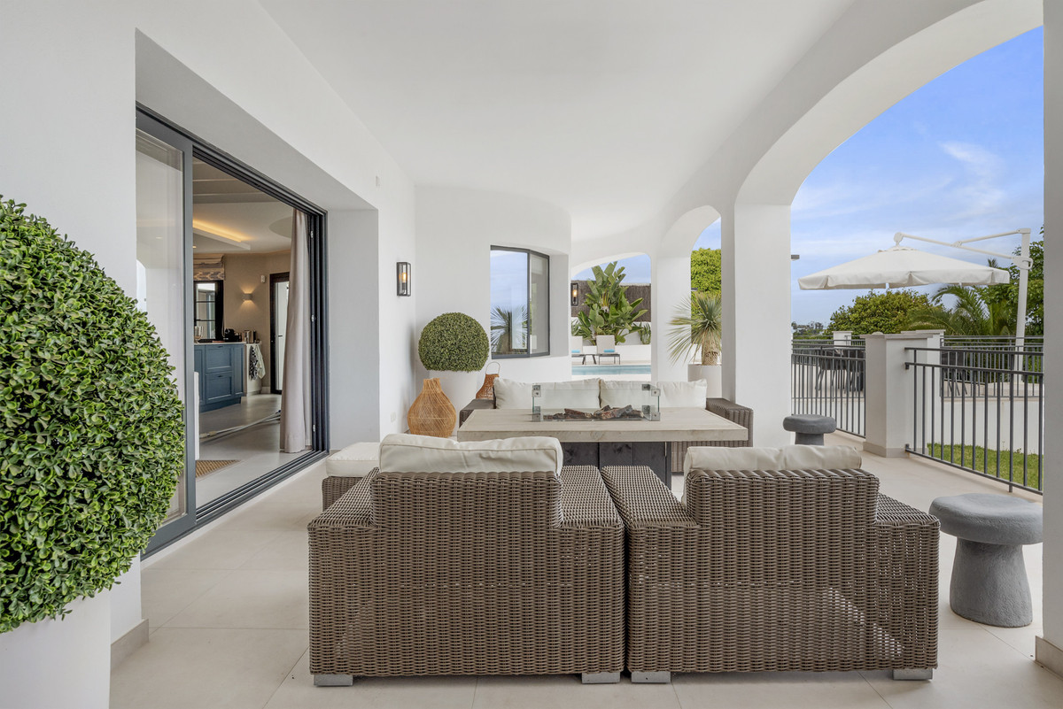 Image 50: detached villa For sale, Benahavís, €2,995,000 [HFM-CL10176]