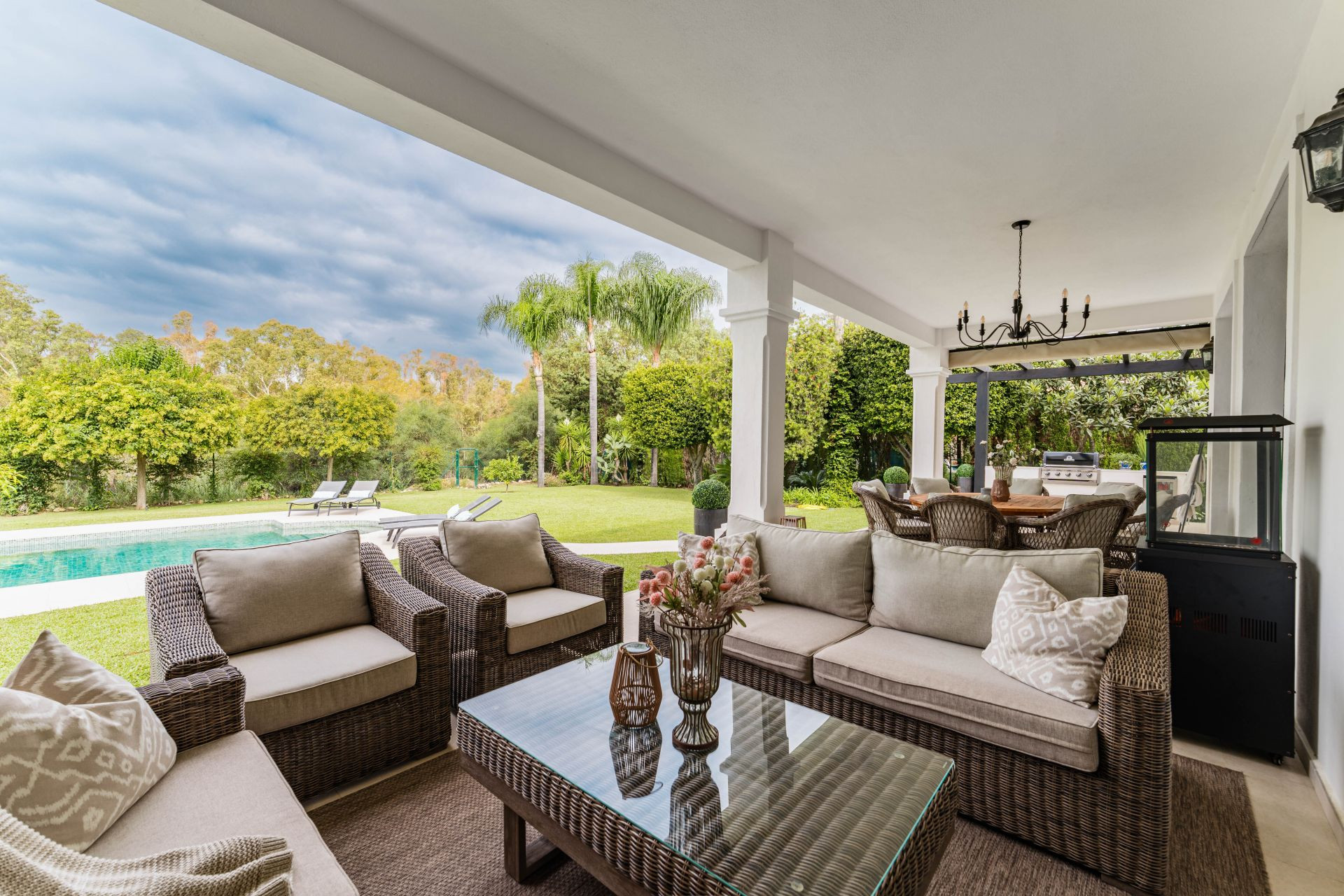 Image 32: detached villa For sale, Estepona, €2,895,000 [HFM-C40159]