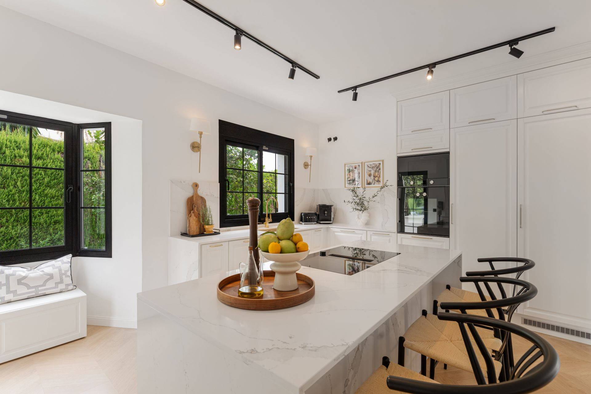 Image 32: detached villa For sale, Estepona, €2,895,000 [HFM-C40159]