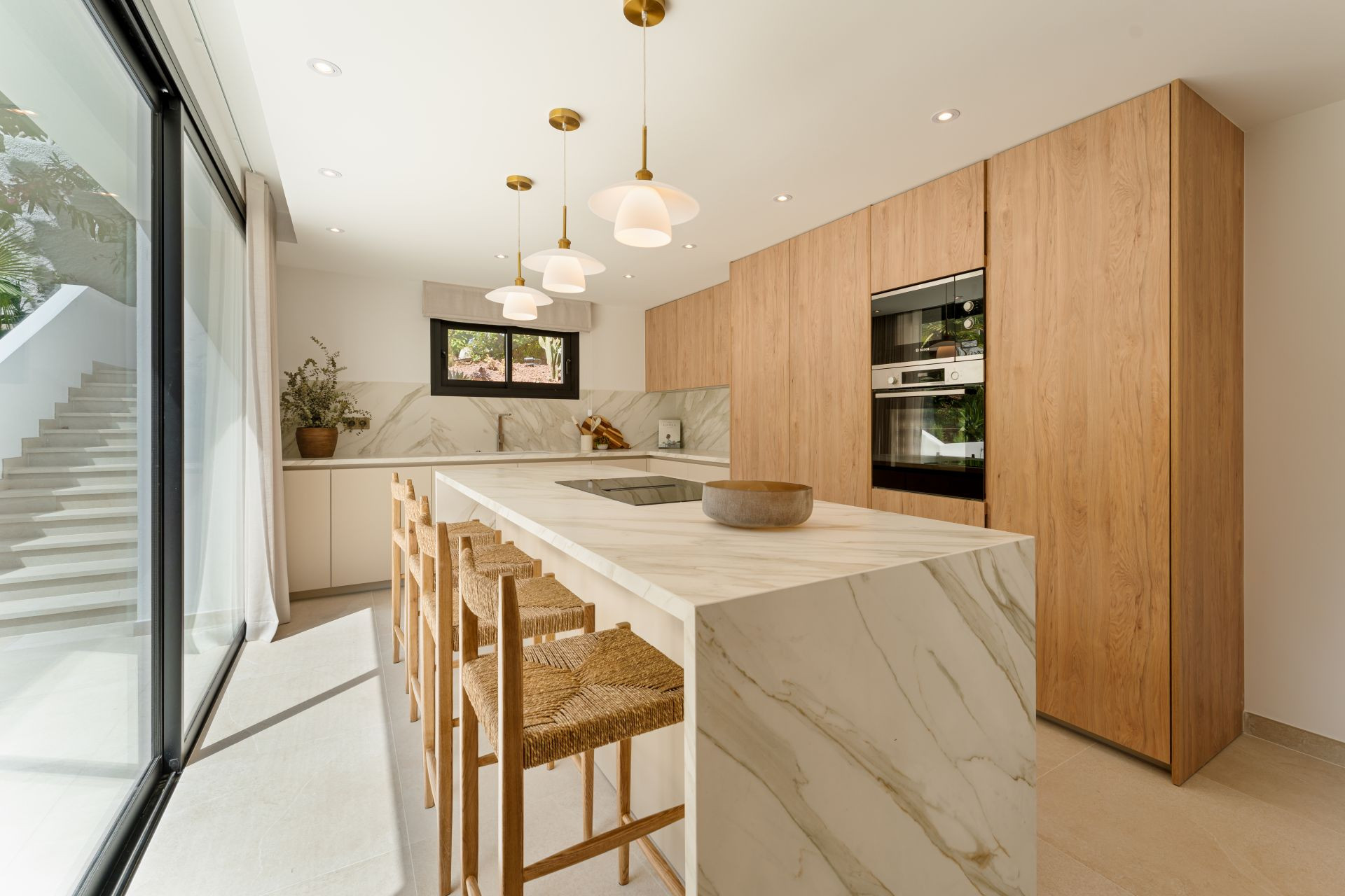 Image 43: detached villa For sale, The Golden Mile, €3,850,000 [HFM-C40158]