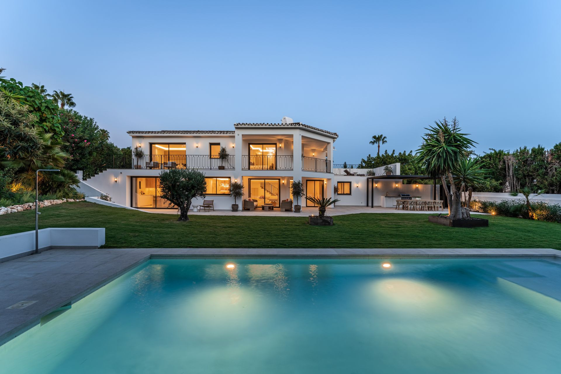 Image 43: detached villa For sale, The Golden Mile, €3,850,000 [HFM-C40158]