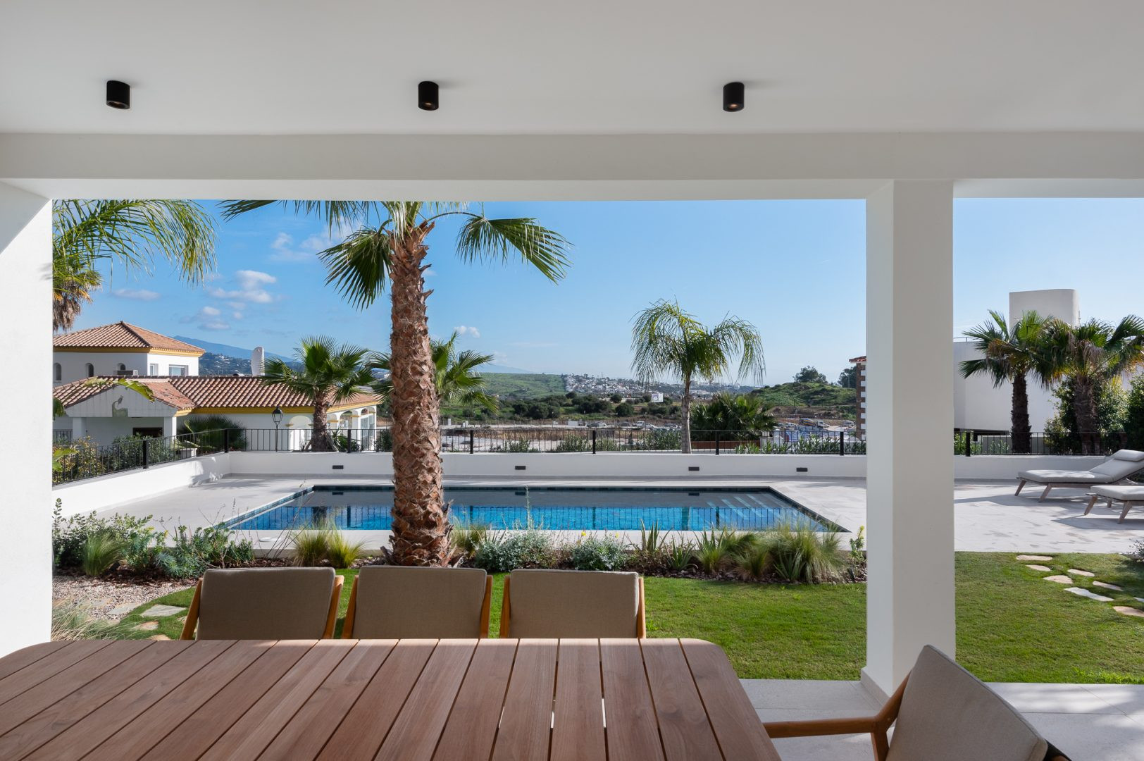 Image 38: detached villa For sale, Estepona, €2,190,000 [HFM-CL10056]