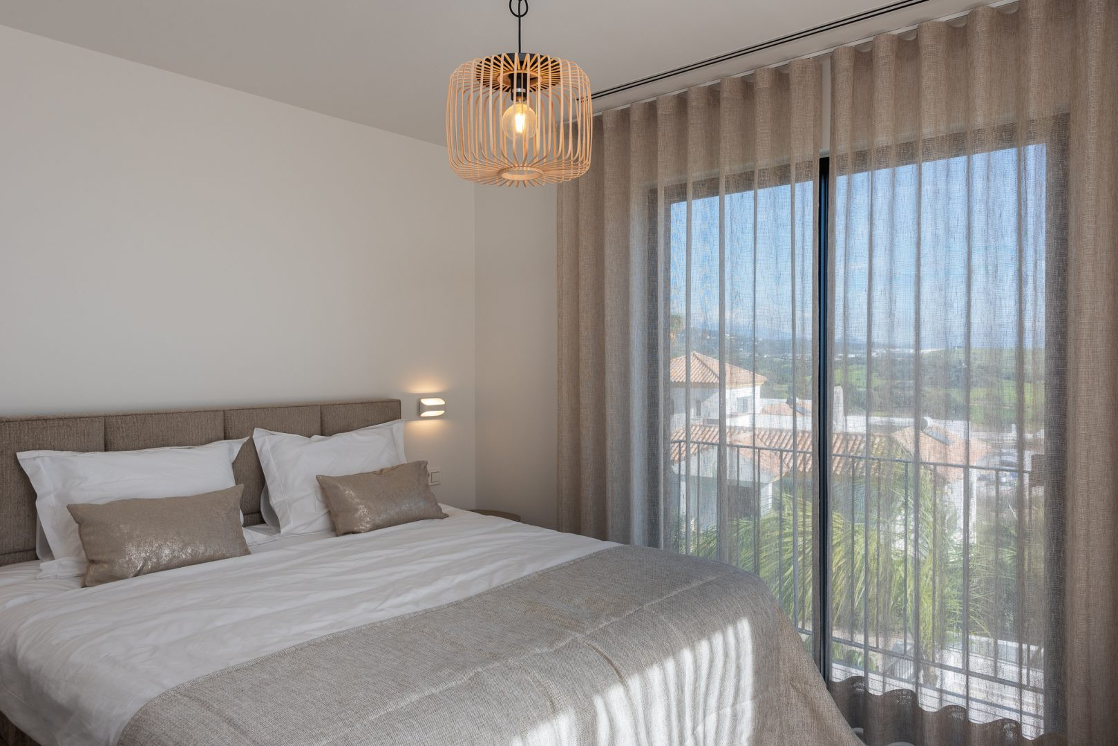 Image 38: detached villa For sale, Estepona, €2,190,000 [HFM-CL10056]