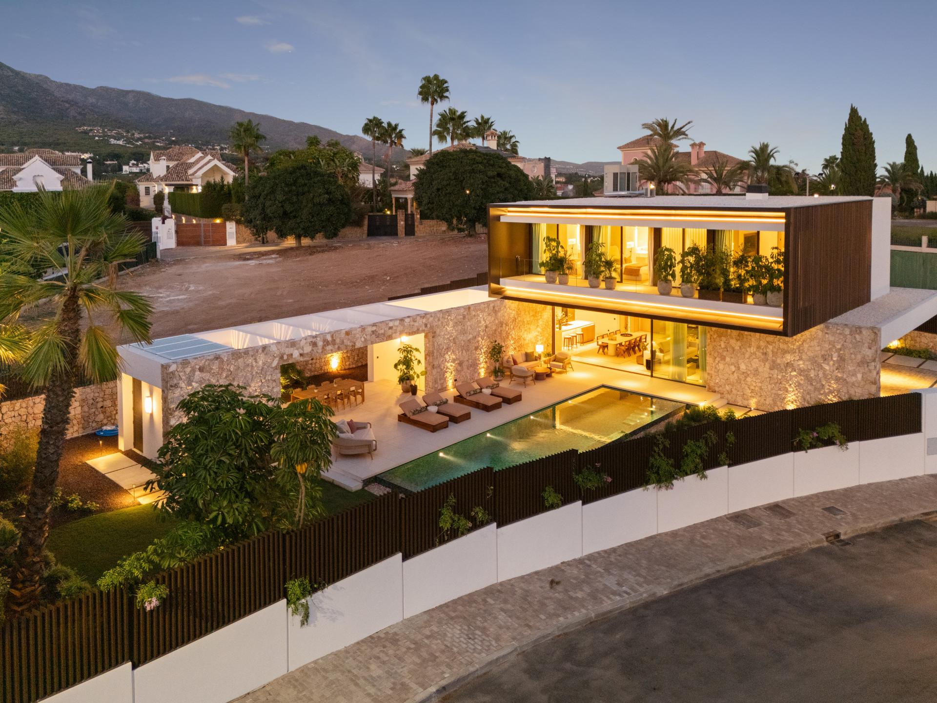 Image 50: Detached Villa For sale, The Golden Mile, €5,995,000 [HFMs656818]