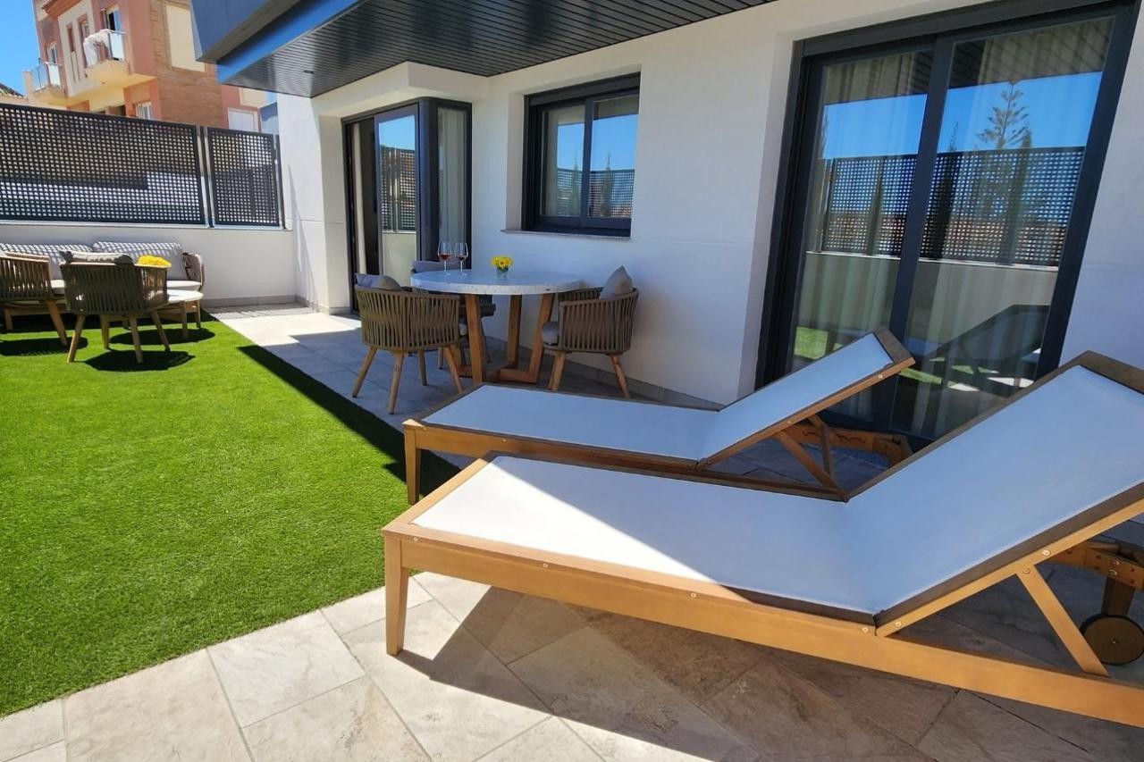 Image 0: Ground Floor Apartment For long, Torremolinos, €1,650 [HFM-R40002]