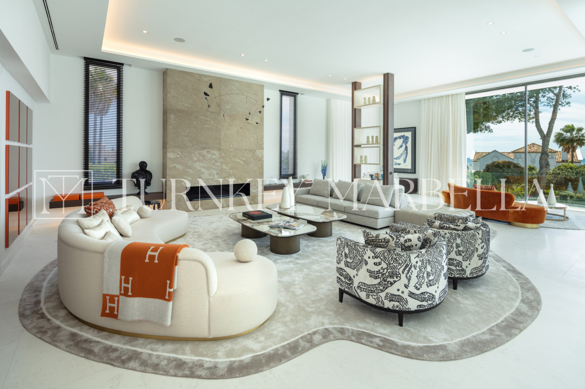 Image 9: detached villa For sale, The Golden Mile, €17,900,000 [HFM-C40154]