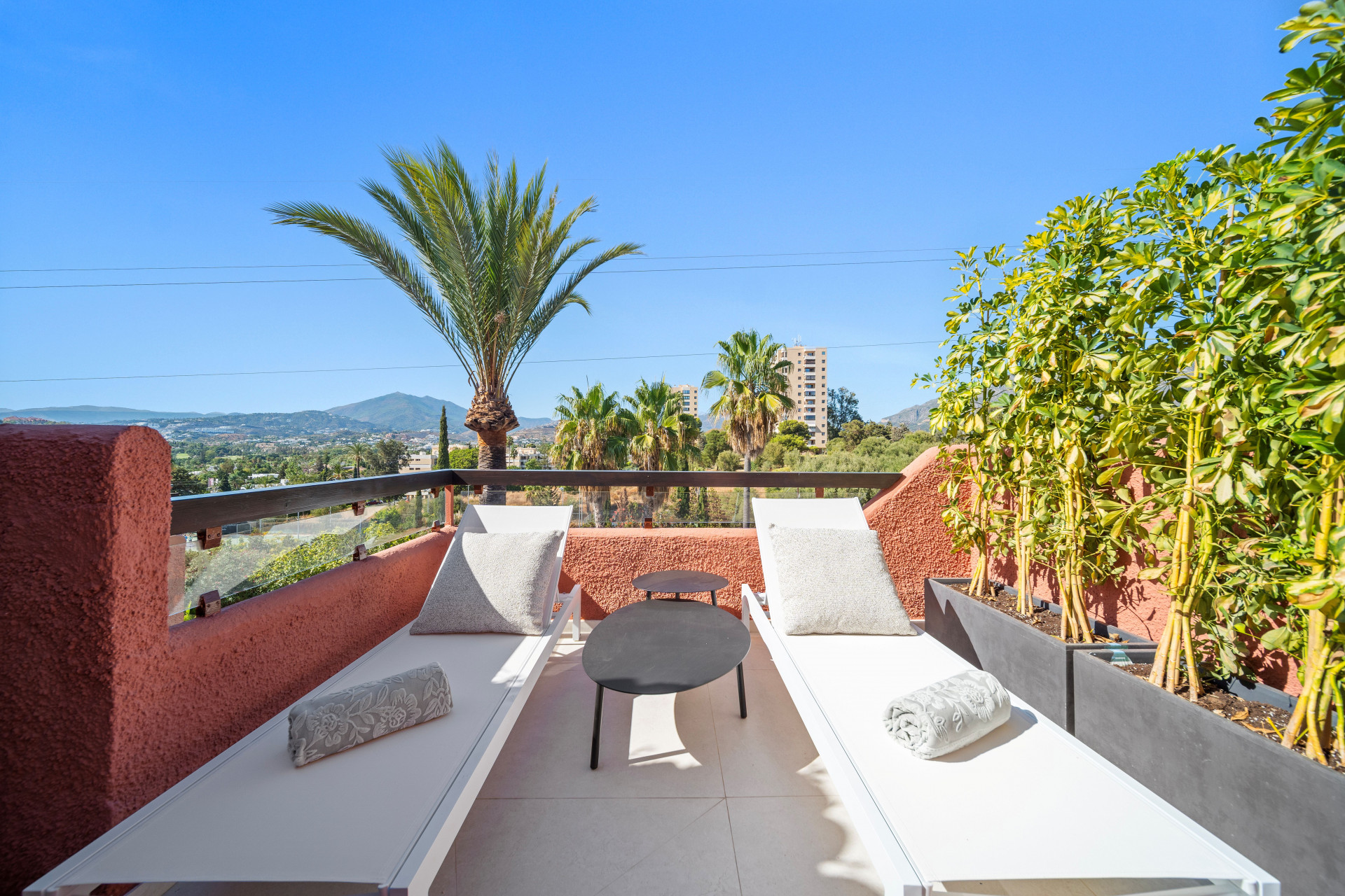 Image 48: townhouse For sale, Nueva Andalucía, €1,495,000 [HFM-CL10127]