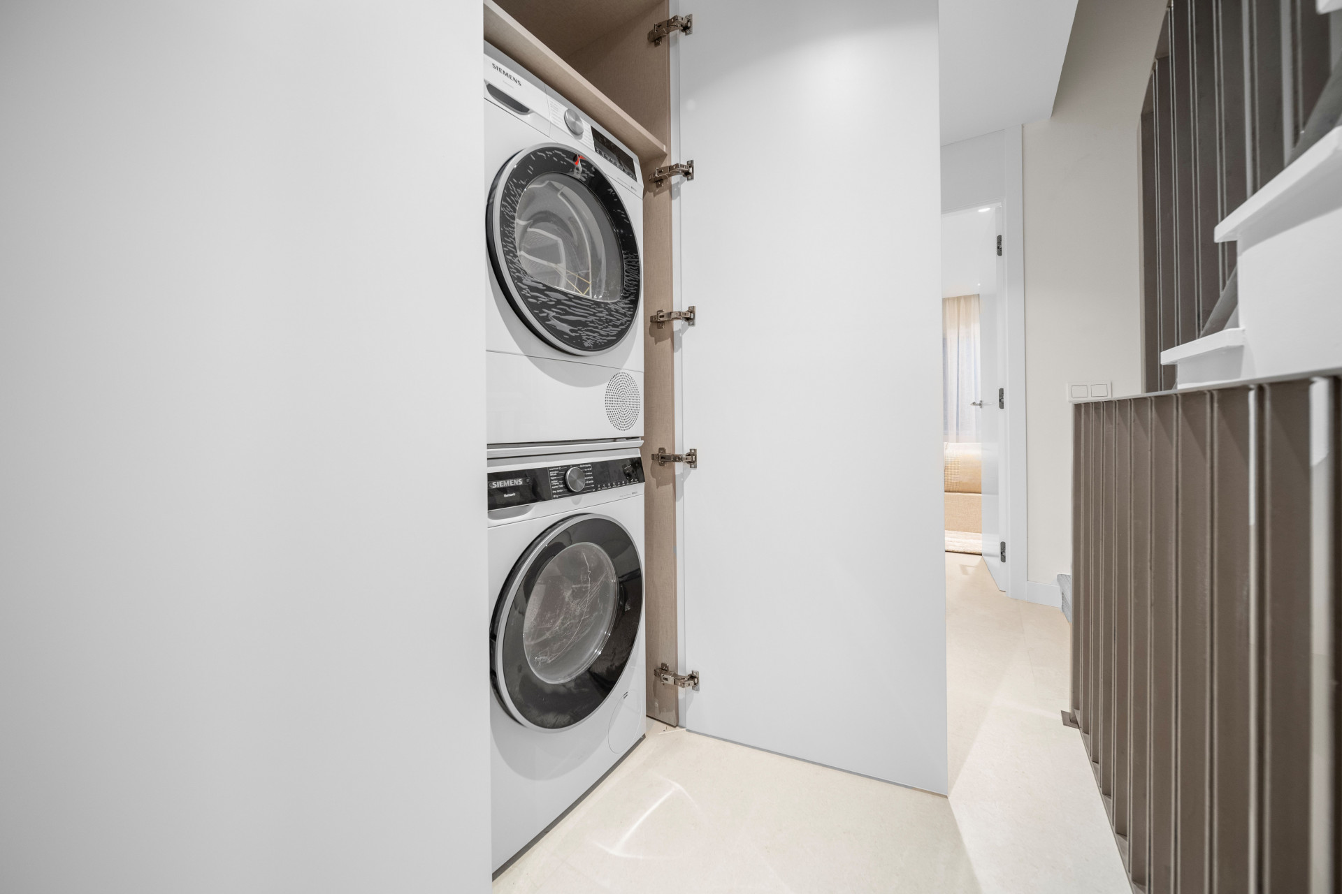 Image 48: townhouse For sale, Nueva Andalucía, €1,495,000 [HFM-CL10127]