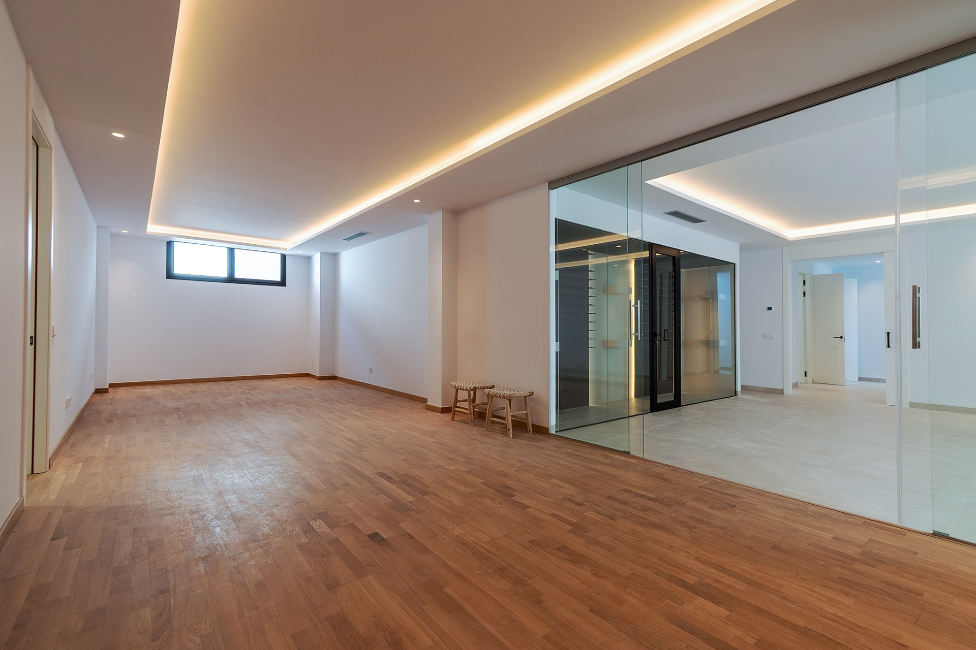 Image 55: detached villa For sale, The Golden Mile, €4,750,000 [HFM-CL10026]