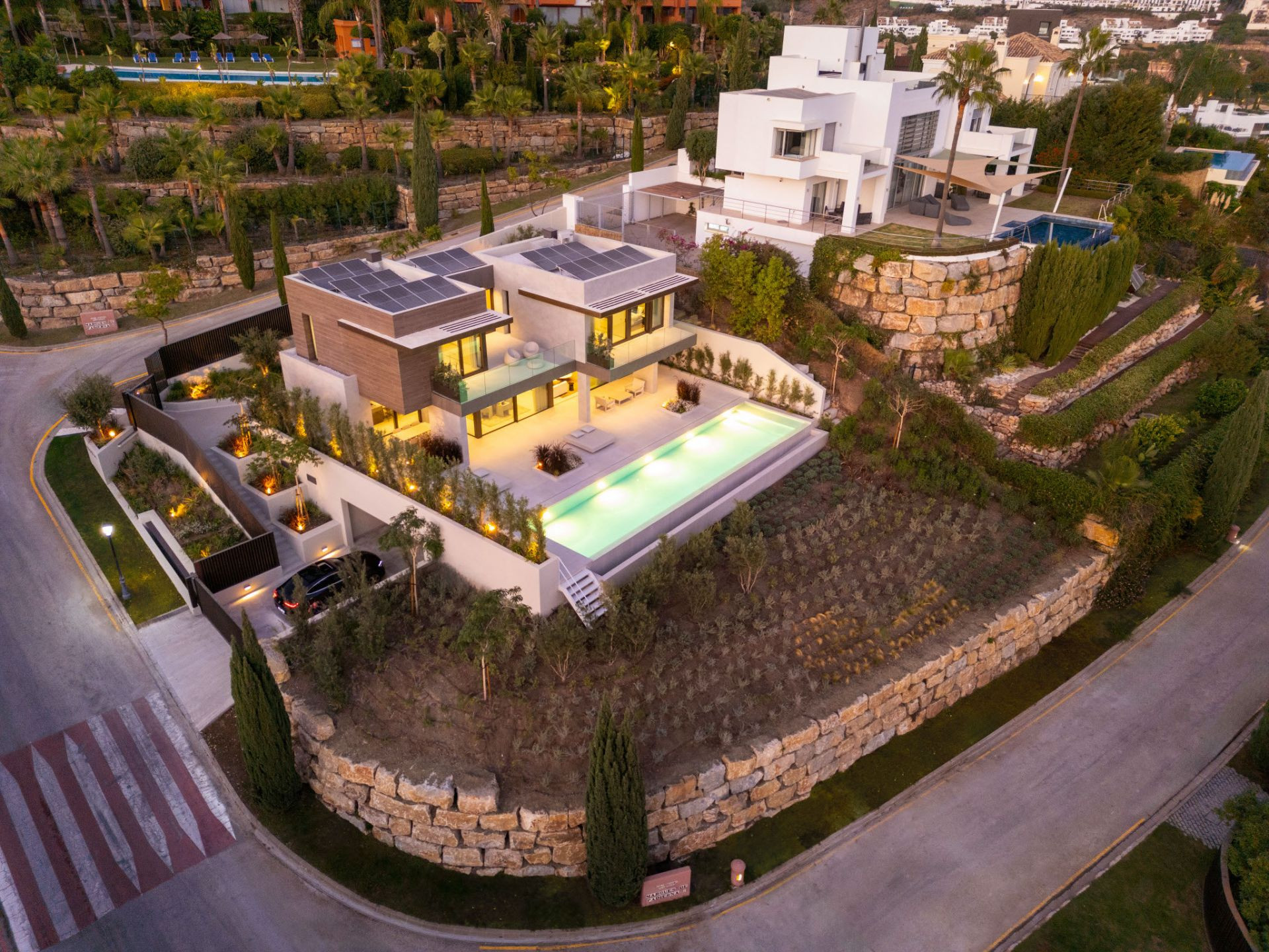 Image 41: detached villa For sale, Benahavís, €4,395,000 [HFM-C40171]