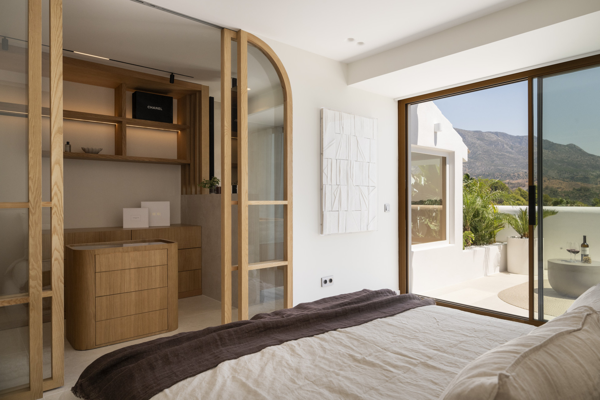 Image 22: townhouse For sale, Nueva Andalucía, €1,795,000 [HFM-C40165]