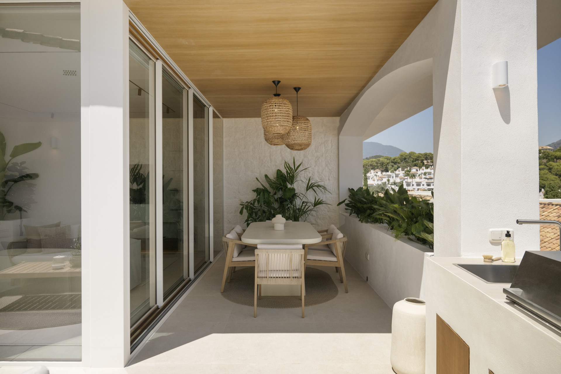 Image 22: townhouse For sale, Nueva Andalucía, €1,795,000 [HFM-C40165]