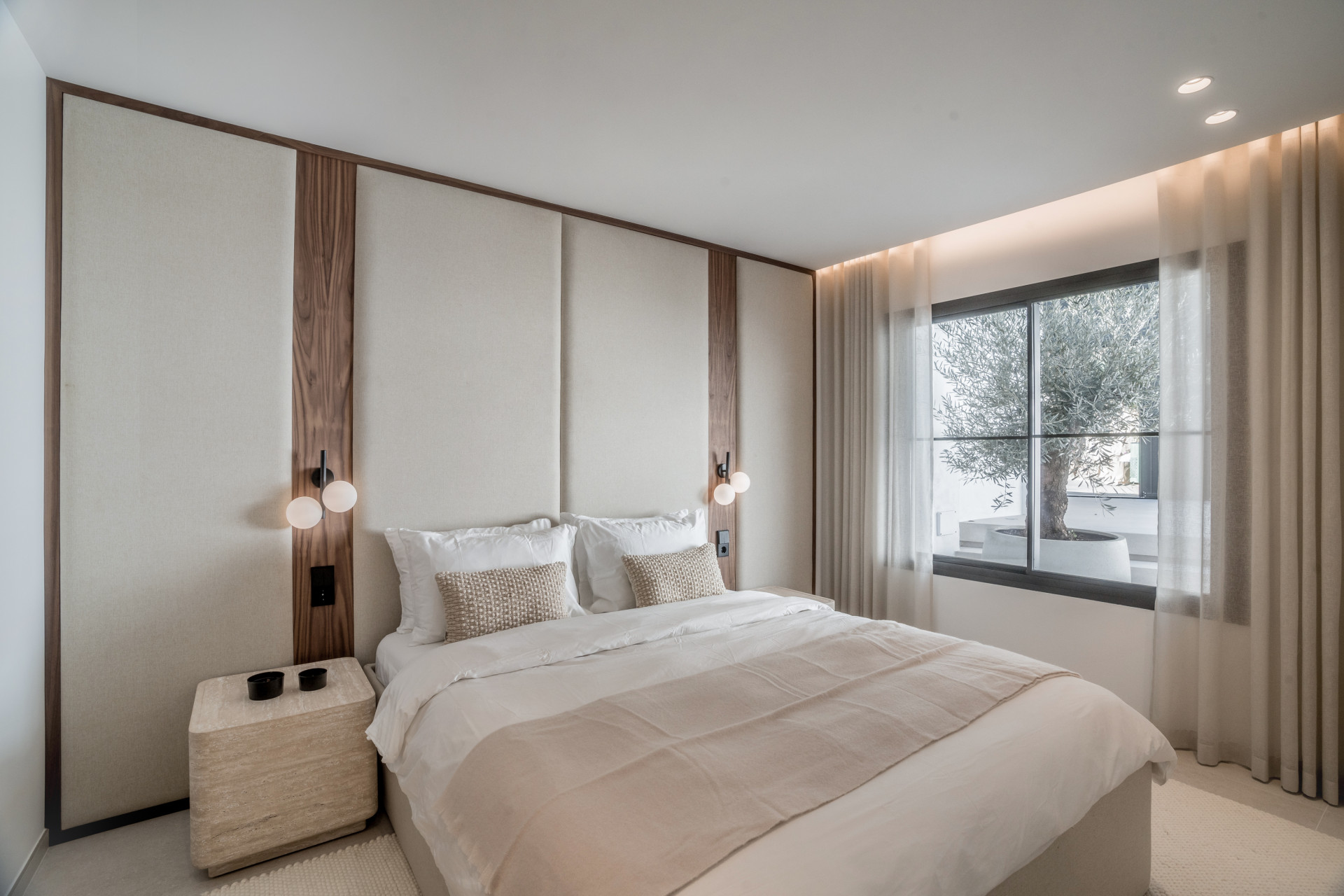 Image 32: pareada For sale, Nueva Andalucía, €2,595,000 [HFM-C40166]