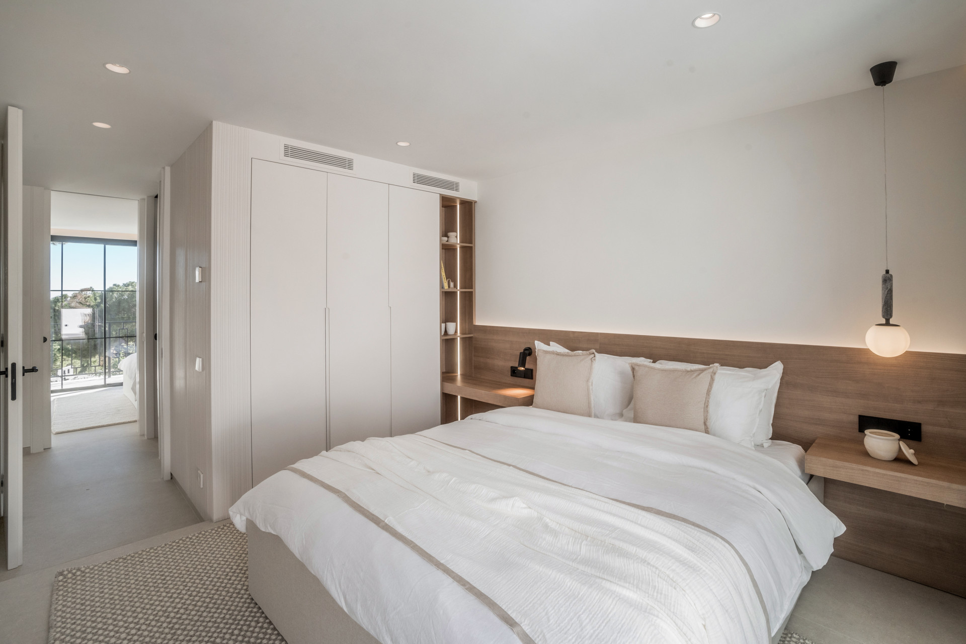 Image 32: pareada For sale, Nueva Andalucía, €2,595,000 [HFM-C40166]