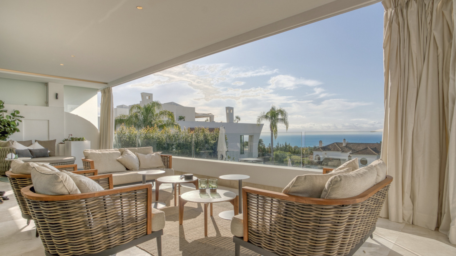 Image 20: duplex For sale, The Golden Mile, €3,950,000 [HFM-C40164]