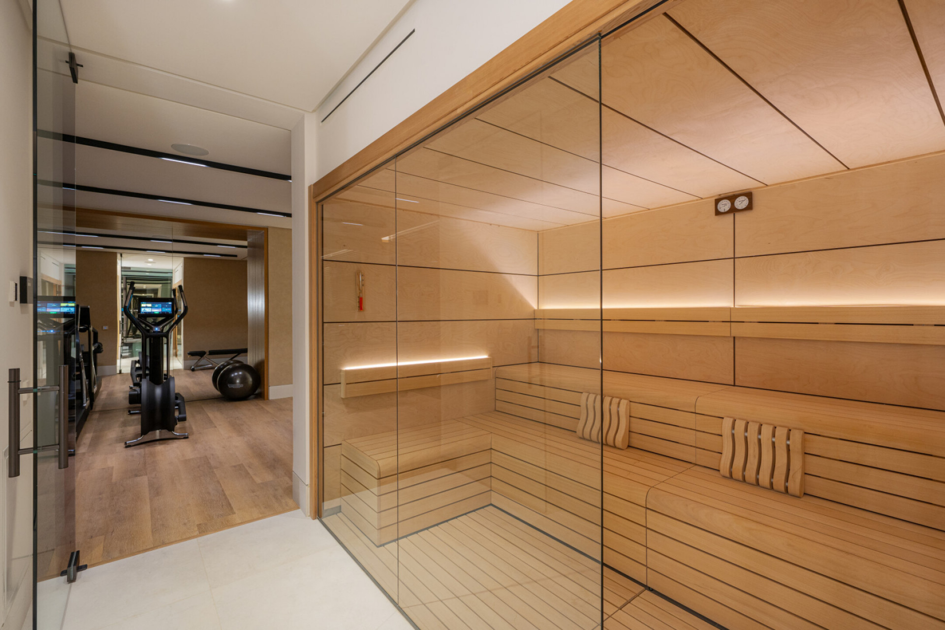 Image 31: detached villa For sale, The Golden Mile, €14,995,000 [HFM-C40182]