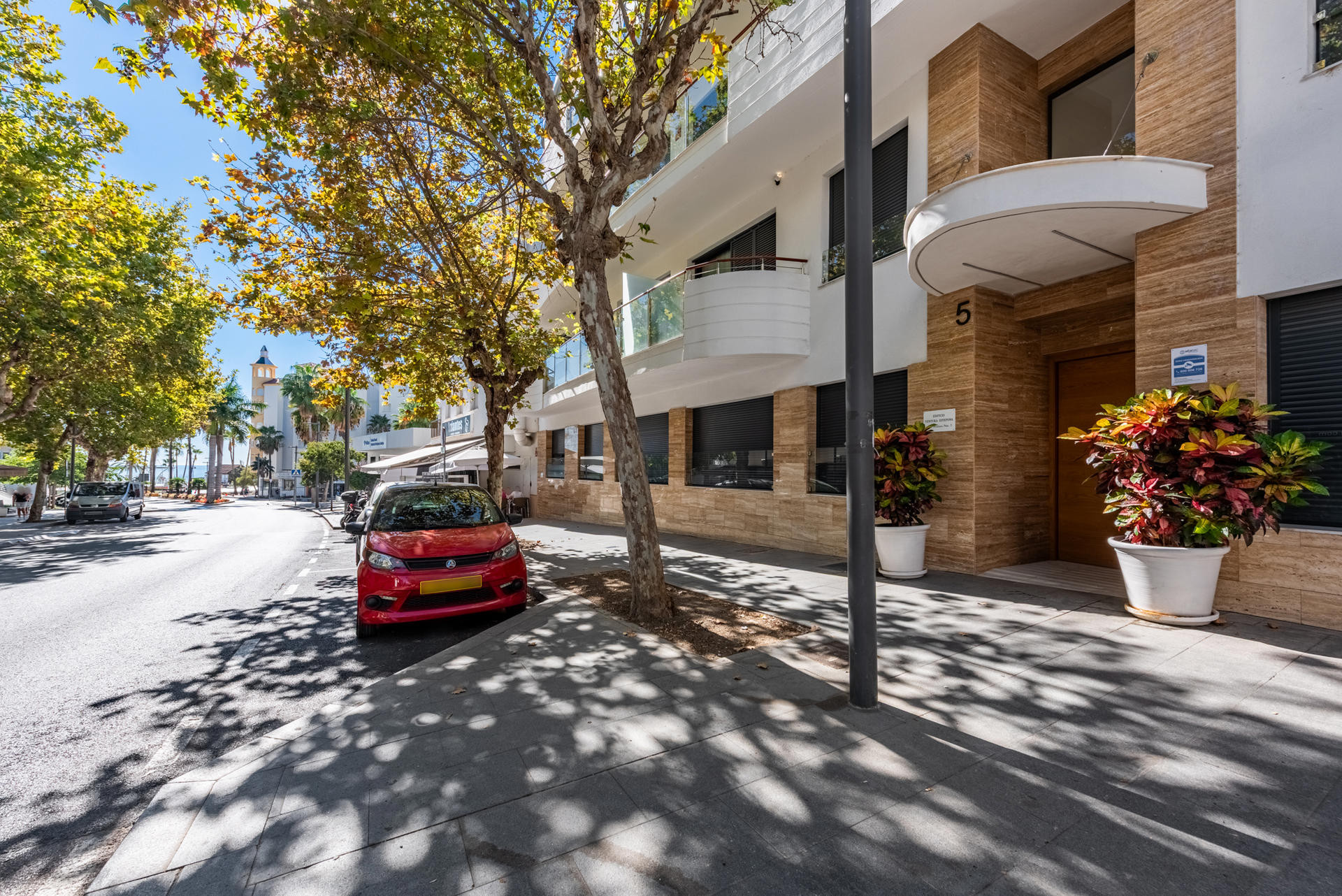 Image 32: apartment For sale, Estepona, €799,000 [HFM-D20006]