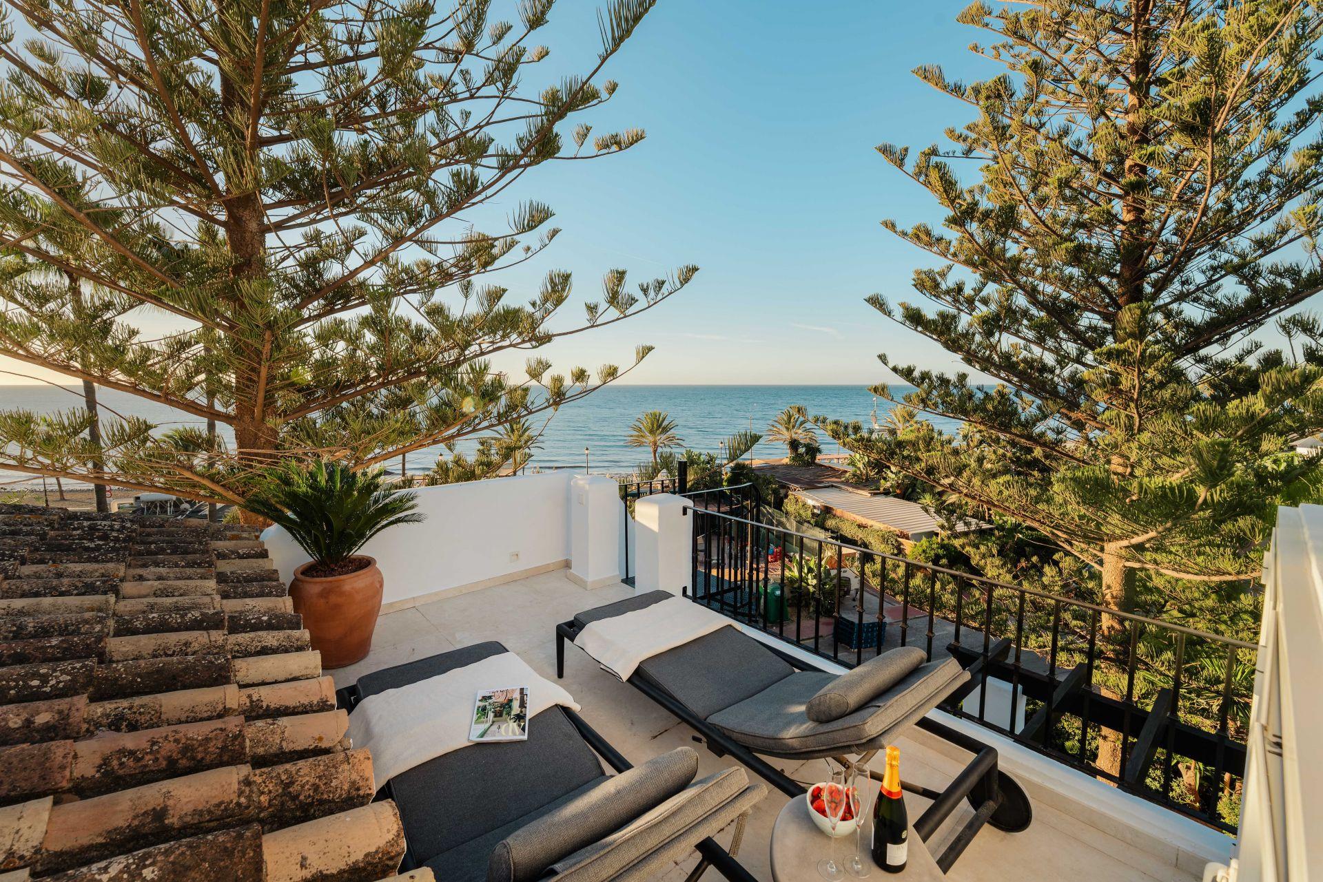 Image 27: penthouse duplex For sale, San Pedro de Alcántara, €2,795,000 [HFM-C40183]