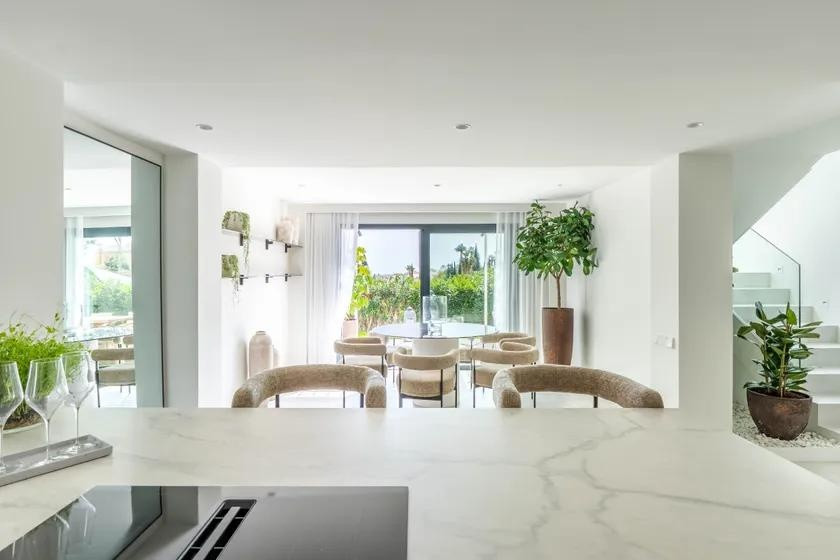 Image 38: villa - chalet For sale, Nueva Andalucía, €2,795,000 [HFM-CL10183]