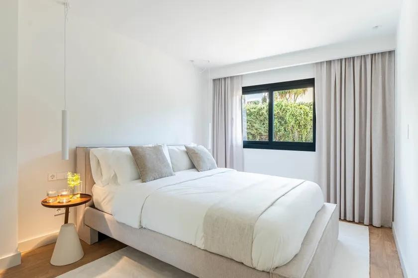 Image 38: villa - chalet For sale, Nueva Andalucía, €2,795,000 [HFM-CL10183]