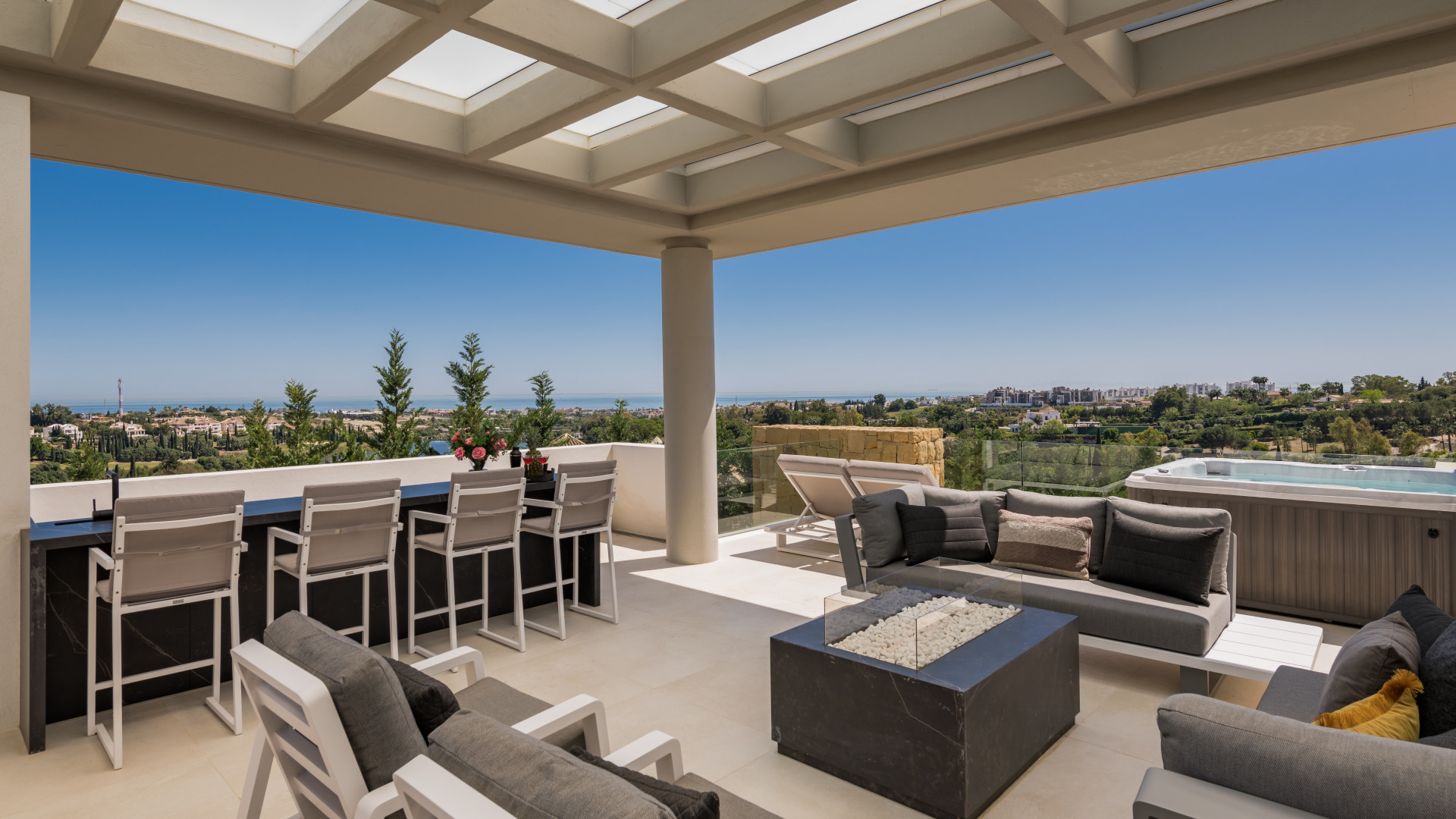 Image 52: detached villa For sale, Benahavís, €6,250,000 [HFM-C40180]