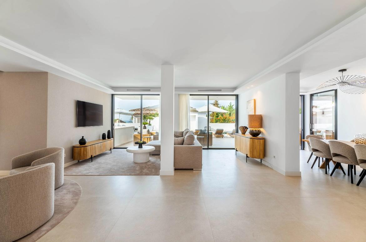 Image 57: detached villa For sale, Marbella, €3,295,000 [HFM-C40193]