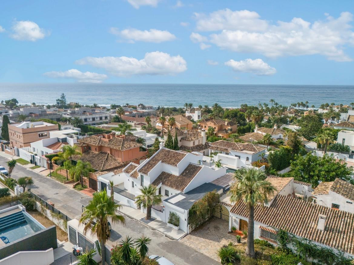 Image 57: detached villa For sale, Marbella, €3,295,000 [HFM-C40193]