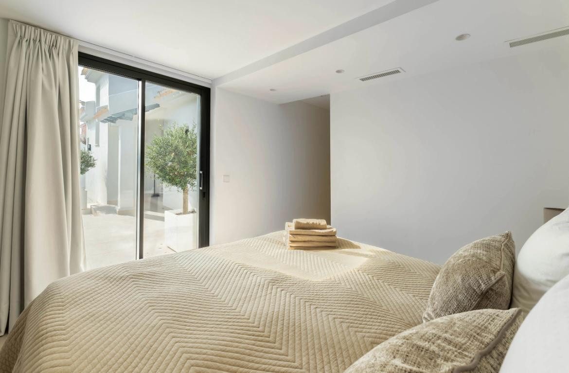 Image 57: detached villa For sale, Marbella, €3,295,000 [HFM-C40193]