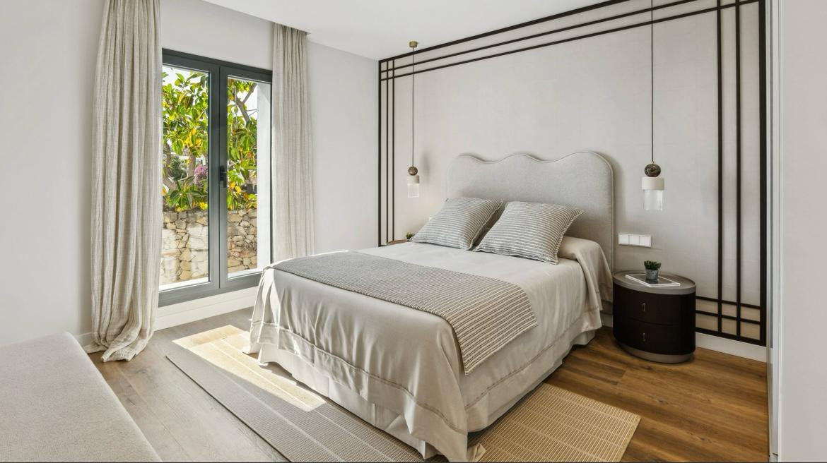 Image 30: detached villa For sale, Nueva Andalucía, €4,695,000 [HFM-C40194]