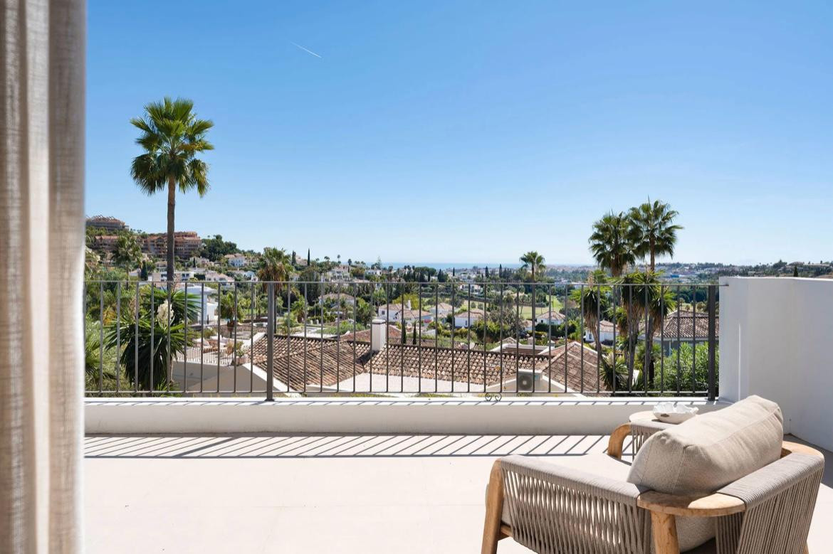 Image 30: detached villa For sale, Nueva Andalucía, €4,695,000 [HFM-C40194]