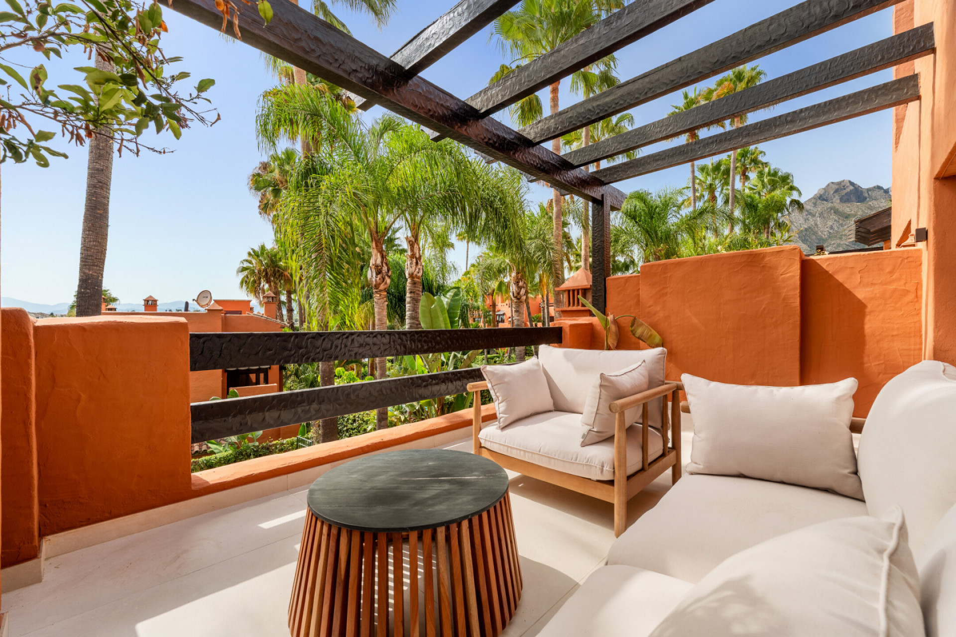 Image 50: townhouse For sale, The Golden Mile, €2,150,000 [HFM-C40191]