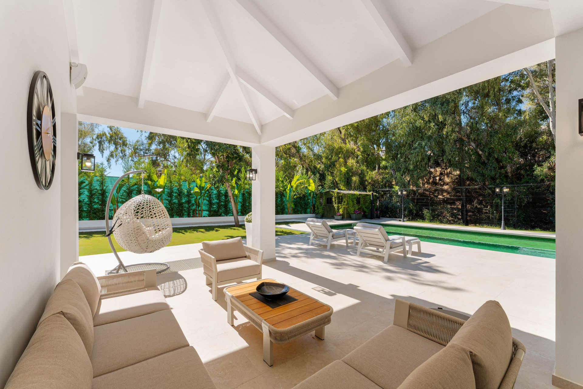 Image 38: detached villa For sale, Nueva Andalucía, €4,950,000 [HFM-C40186]