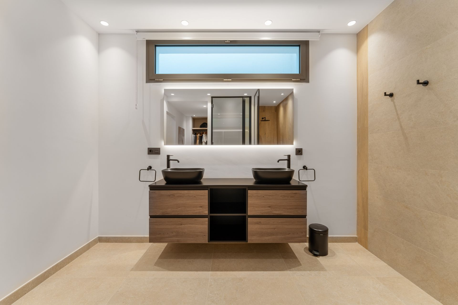 Image 38: detached villa For sale, Nueva Andalucía, €4,950,000 [HFM-C40186]