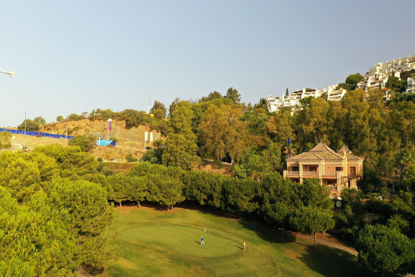 Image 18: detached villa For sale, Benahavís, €7,995,000 [HFM-C40184]