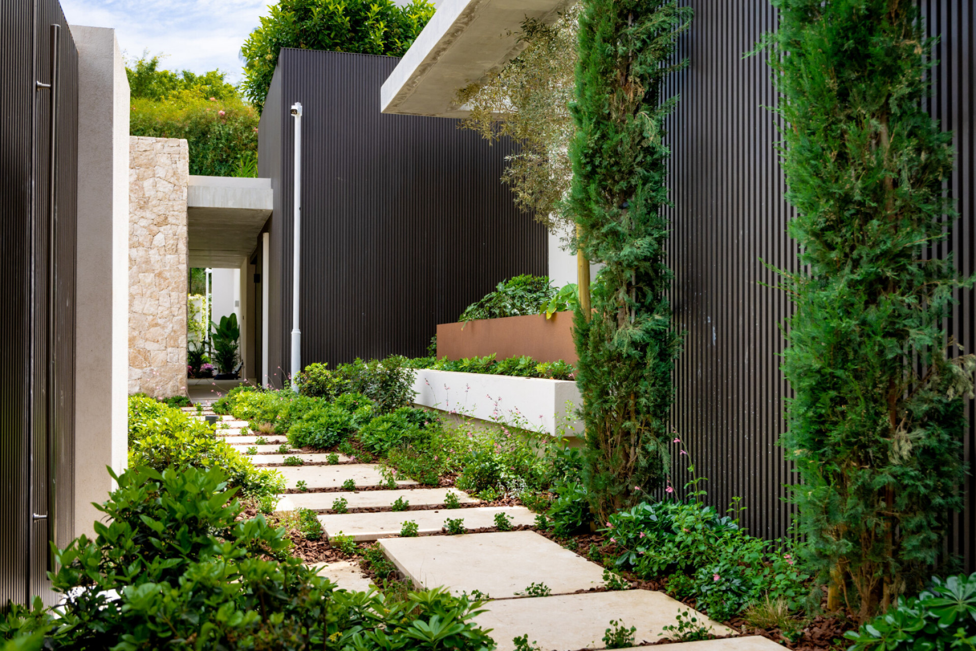 Image 49: detached villa For sale, Benahavís, €19,850,000 [HFM-C40187]