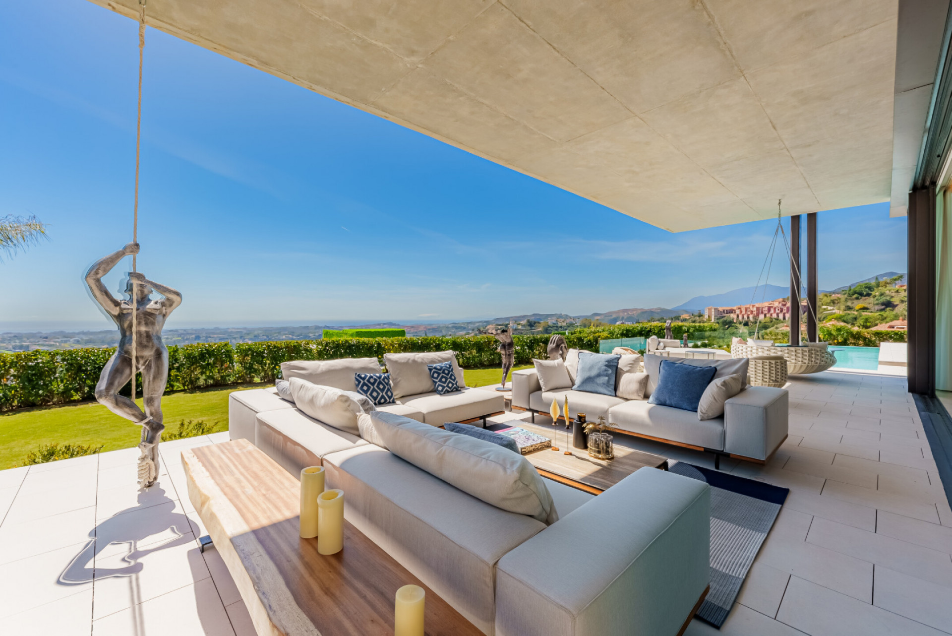 Image 49: detached villa For sale, Benahavís, €19,850,000 [HFM-C40187]