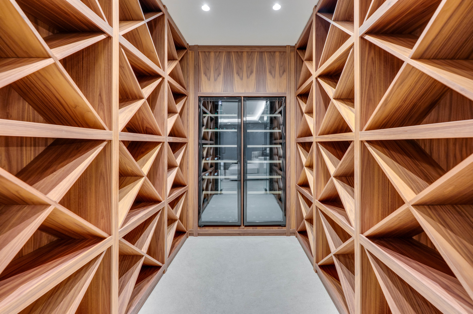 Image 41: detached villa For sale, Estepona, €5,450,000 [HFM-CL10191]