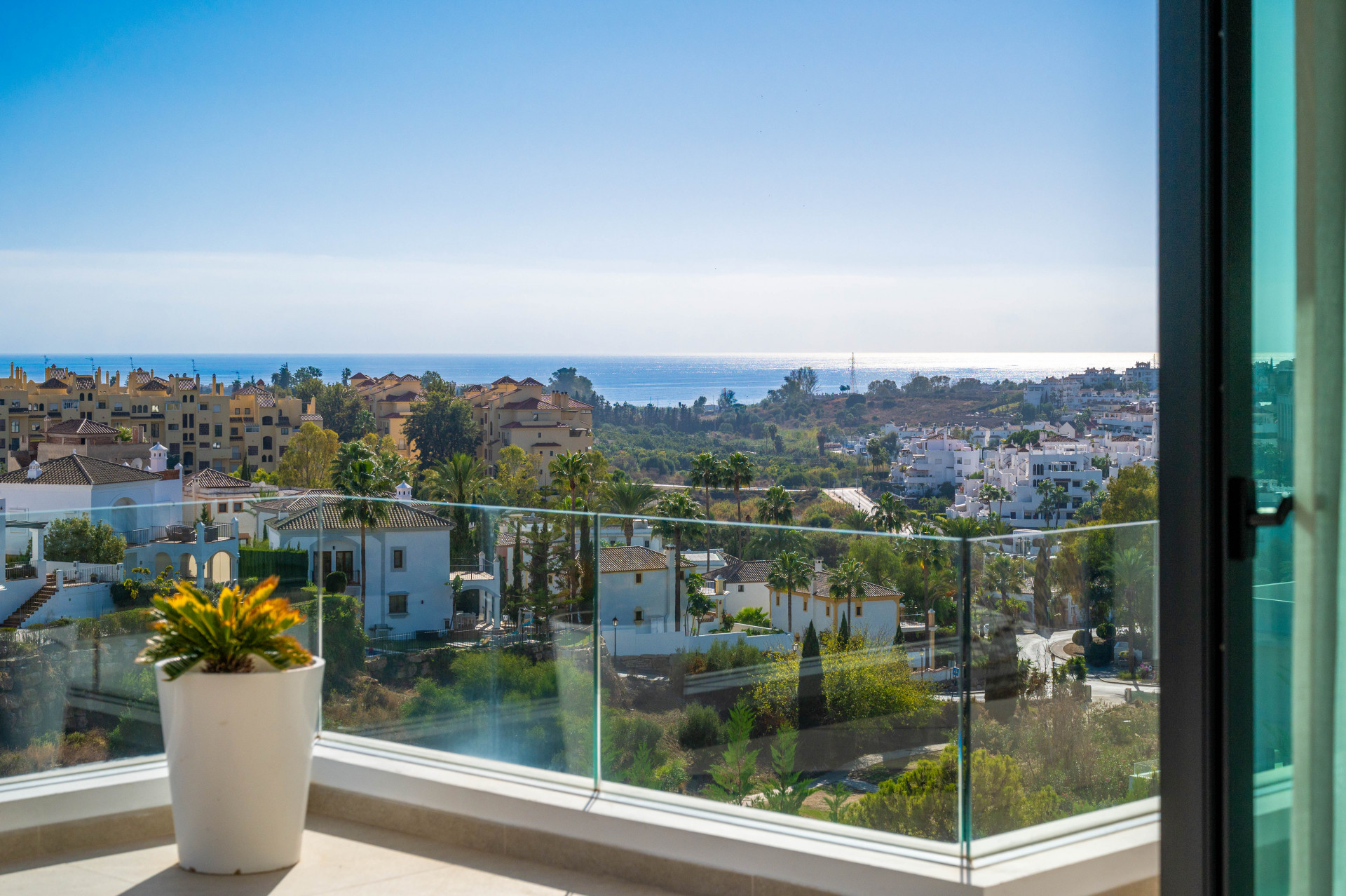 Image 41: detached villa For sale, Estepona, €5,450,000 [HFM-CL10191]