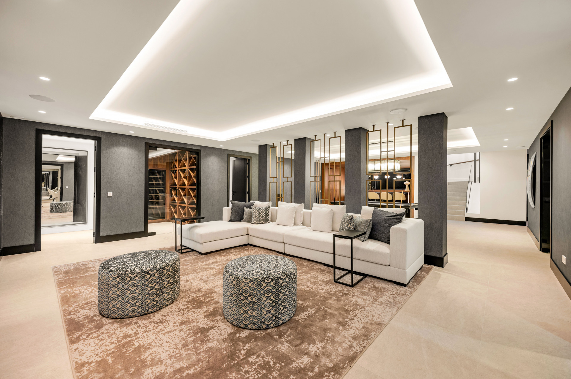 Image 41: detached villa For sale, Estepona, €5,450,000 [HFM-CL10191]