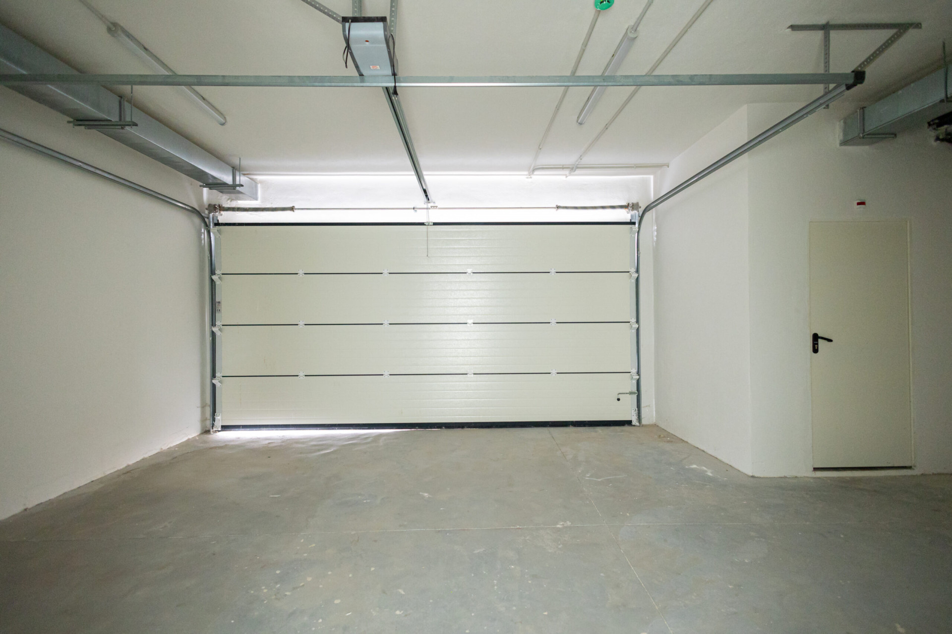 Image 27: semi-detached house For sale, San Pedro de Alcántara, €1,100,000 [HFM-C40230]