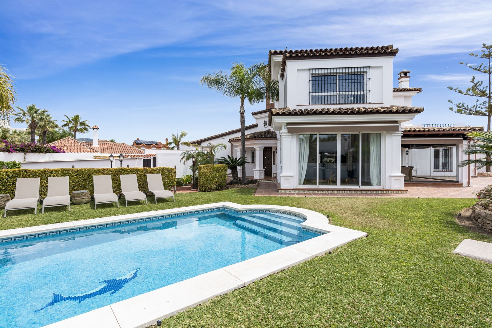 Image 44: detached villa For sale, Marbella, €2,350,000 [HFM-CL10192]