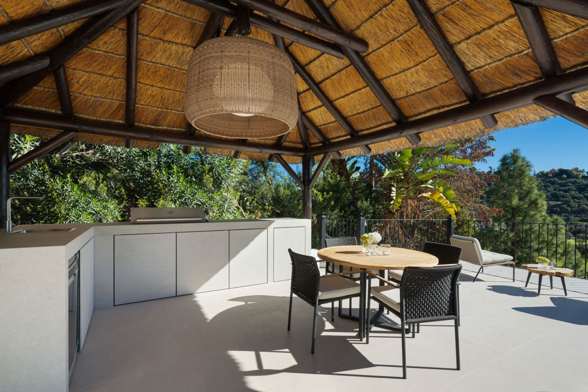 Image 49: detached villa For sale, Benahavís, €5,750,000 [HFM-C40232]