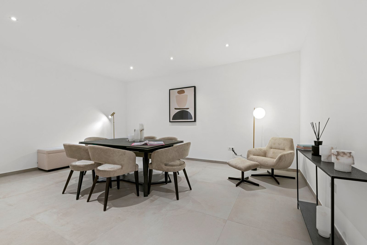 Image 40: detached villa For sale, Casares, €1,499,000 [HFM-CL10193]