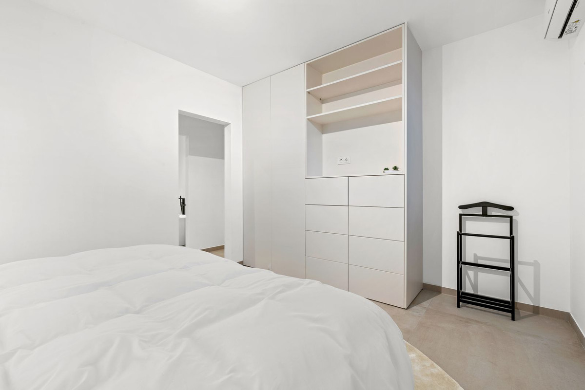 Image 40: detached villa For sale, Casares, €1,499,000 [HFM-CL10193]