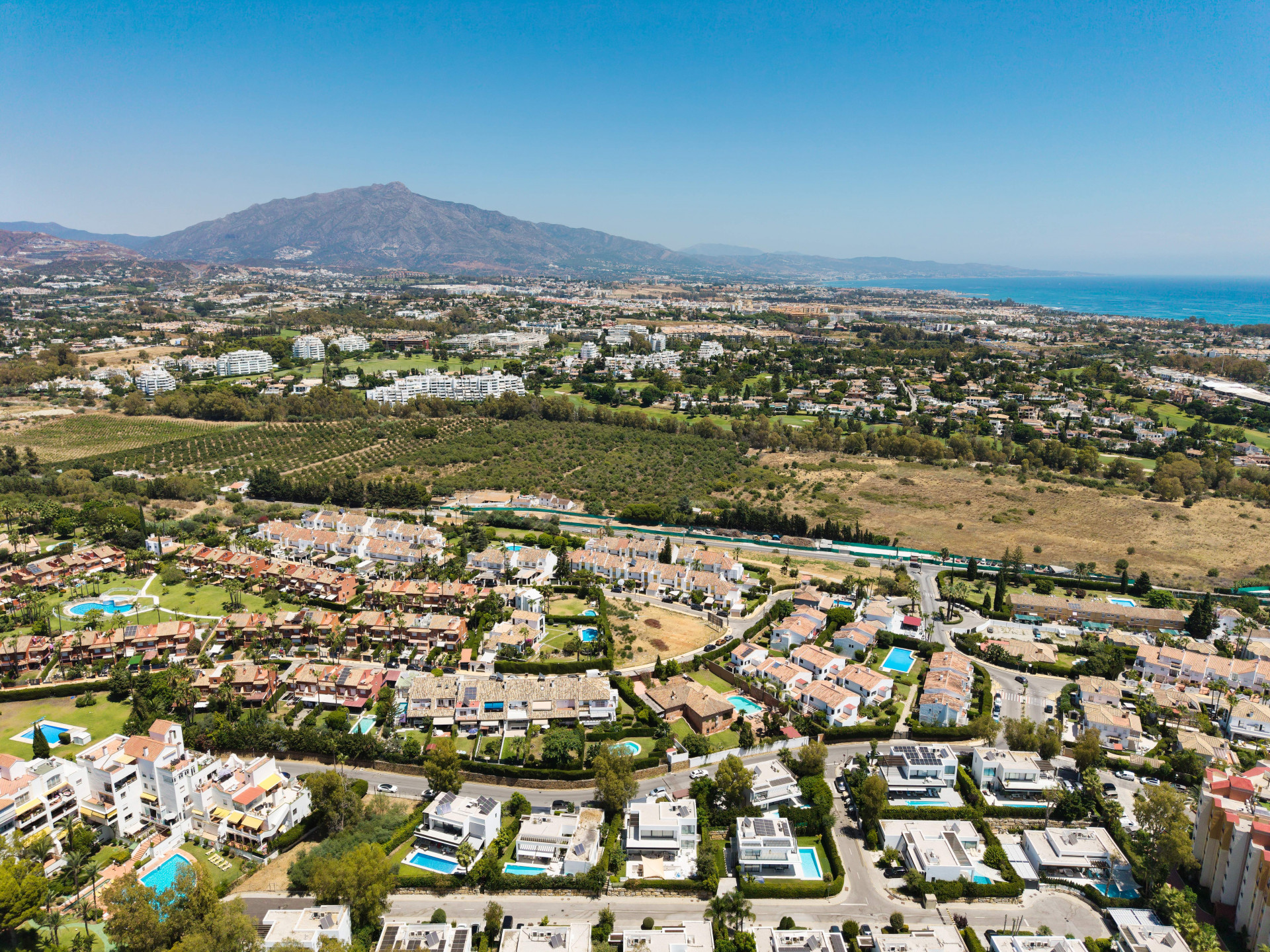 Image 31: detached villa For sale, Estepona, €1,825,000 [HFM-C40233]