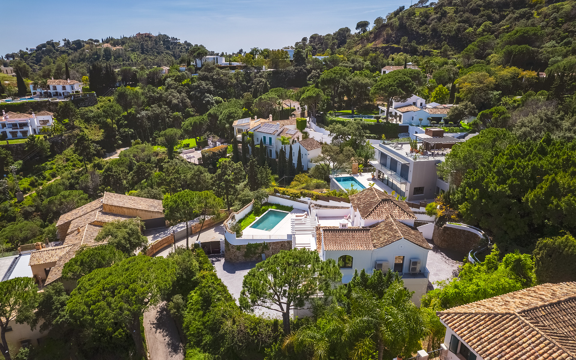 Image 59: detached villa For sale, Benahavís, €3,985,000 [HFM-C40235]