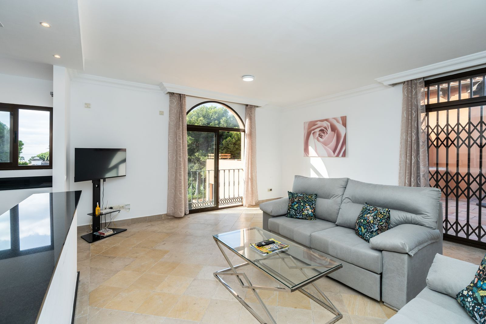 Image {index}: Penthouse Duplex For sale, Estepona, €345,000 [HFM-CL10207]