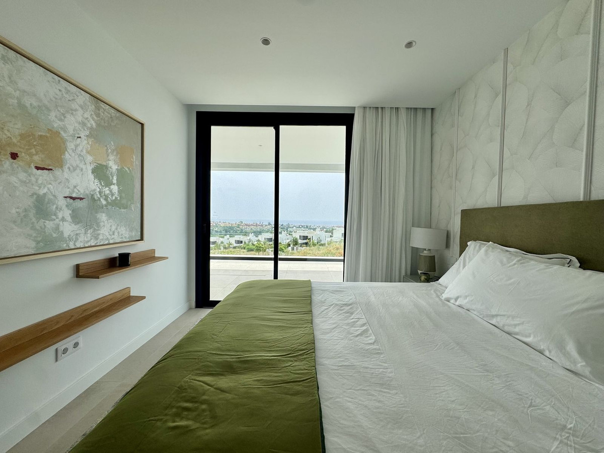 Image 47: detached villa For sale, Estepona, €2,980,000 [HFM-CL10209]